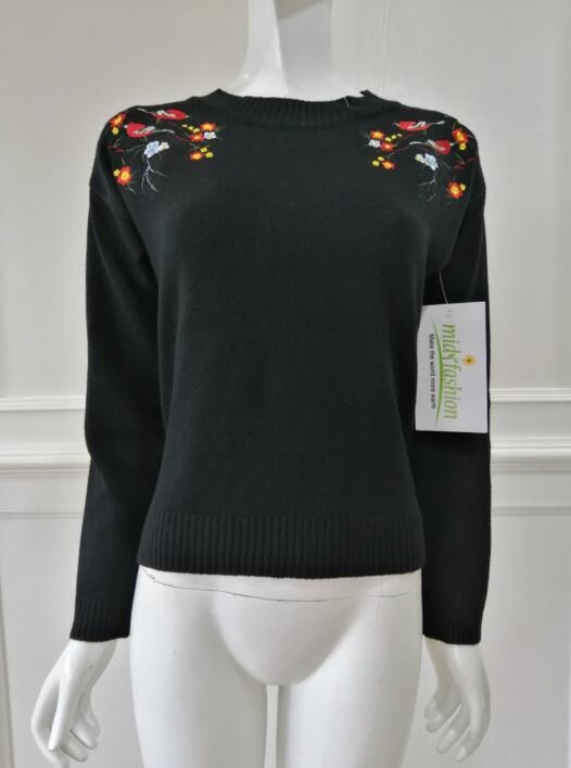 Knitted embroidery pullover China Womens Sweater knit midifashion