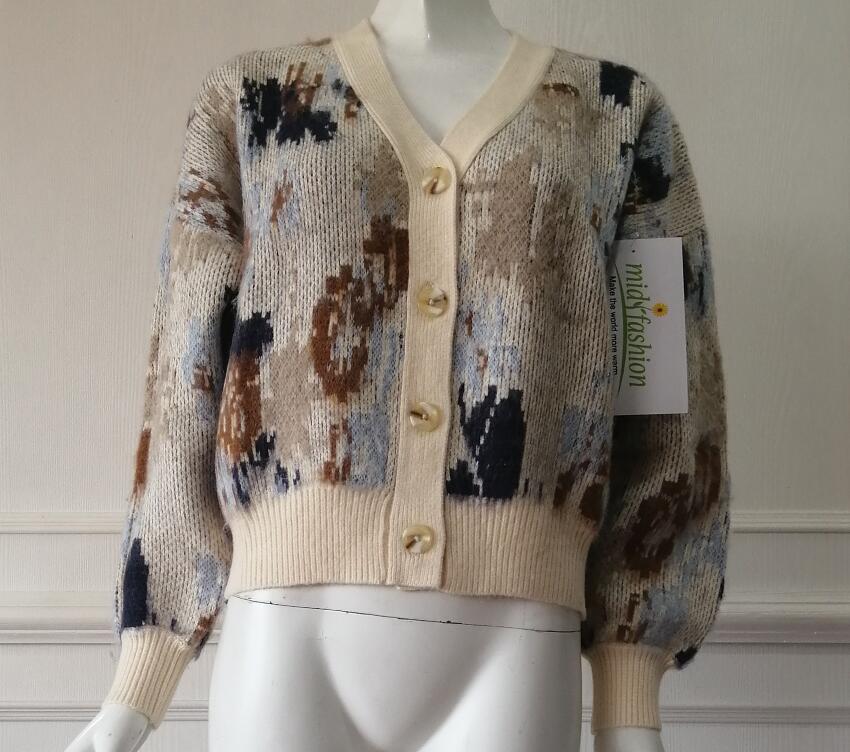 Jacquard cardigan sweater factory china knitted
